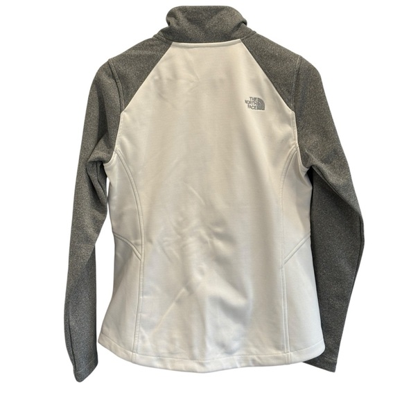 The North Face Women's Jacket WindWall Full Zip Size Small Petite White & Grey - Picture 7 of 8